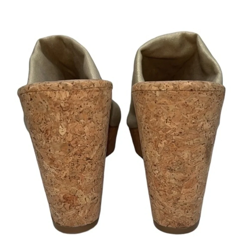 Lucky Brand Wedges Gold Metallic/Cork size 9 brand new